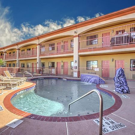 Casa Rosa Inn 伊莎贝尔港 外观 照片