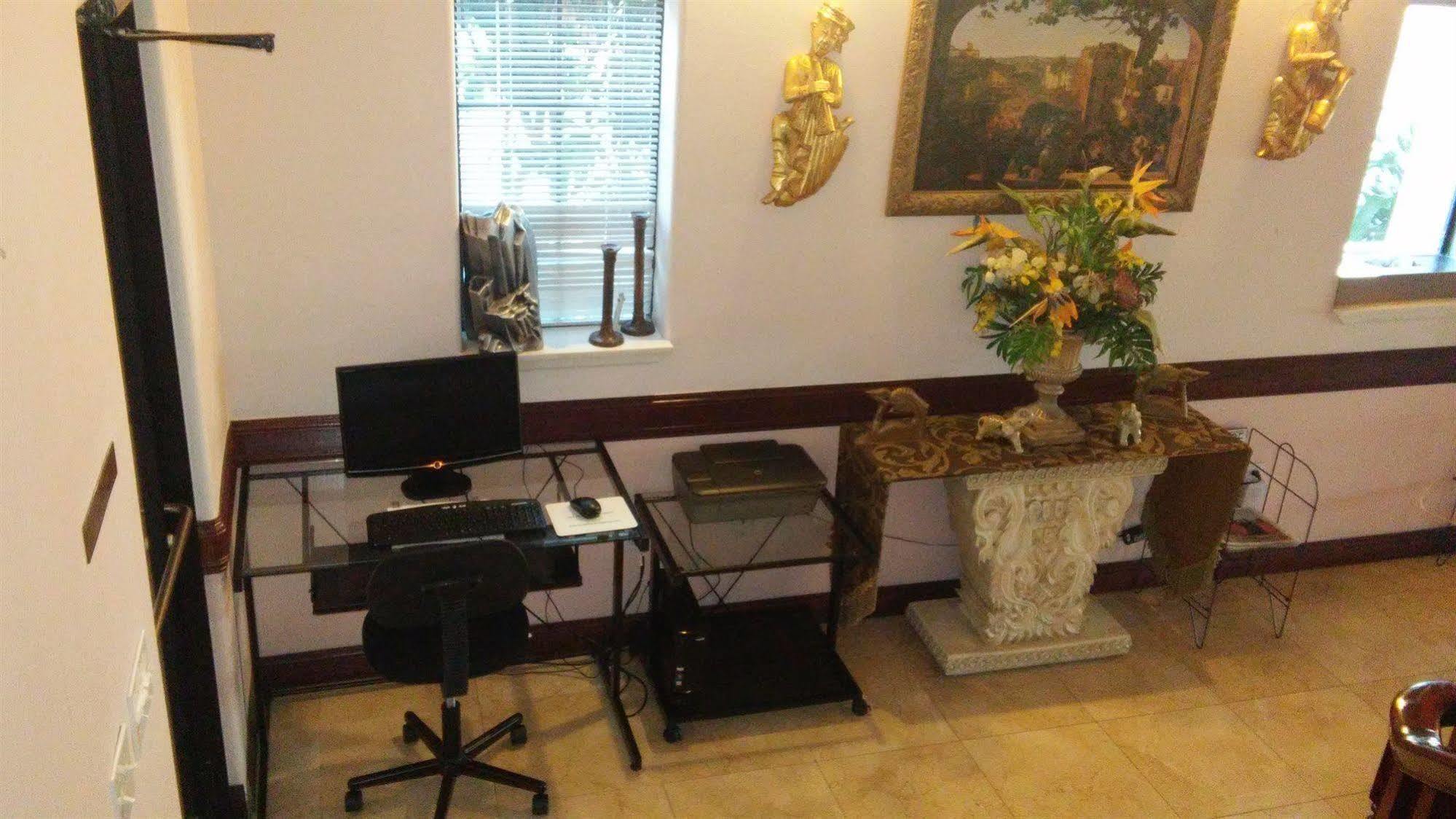 Casa Rosa Inn 伊莎贝尔港 外观 照片